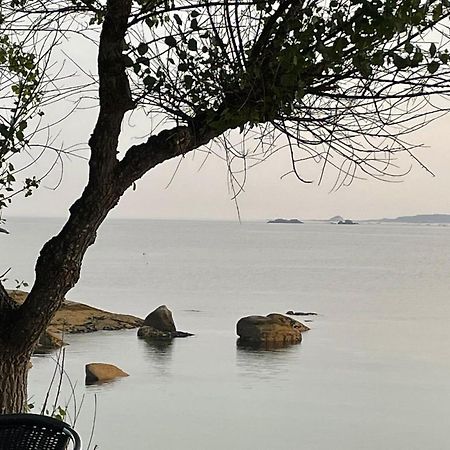 Apartamento En La Playa Apartman Ribeira Kültér fotó